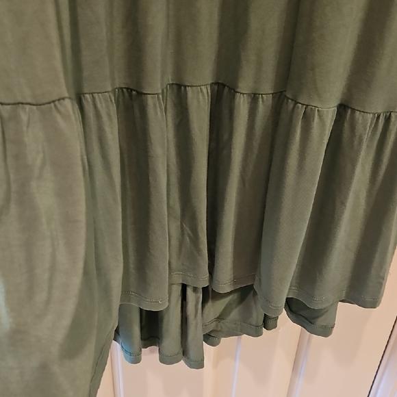 Torrid Green Sleeveless High-Low Midi Dress - Picture 4 of 10